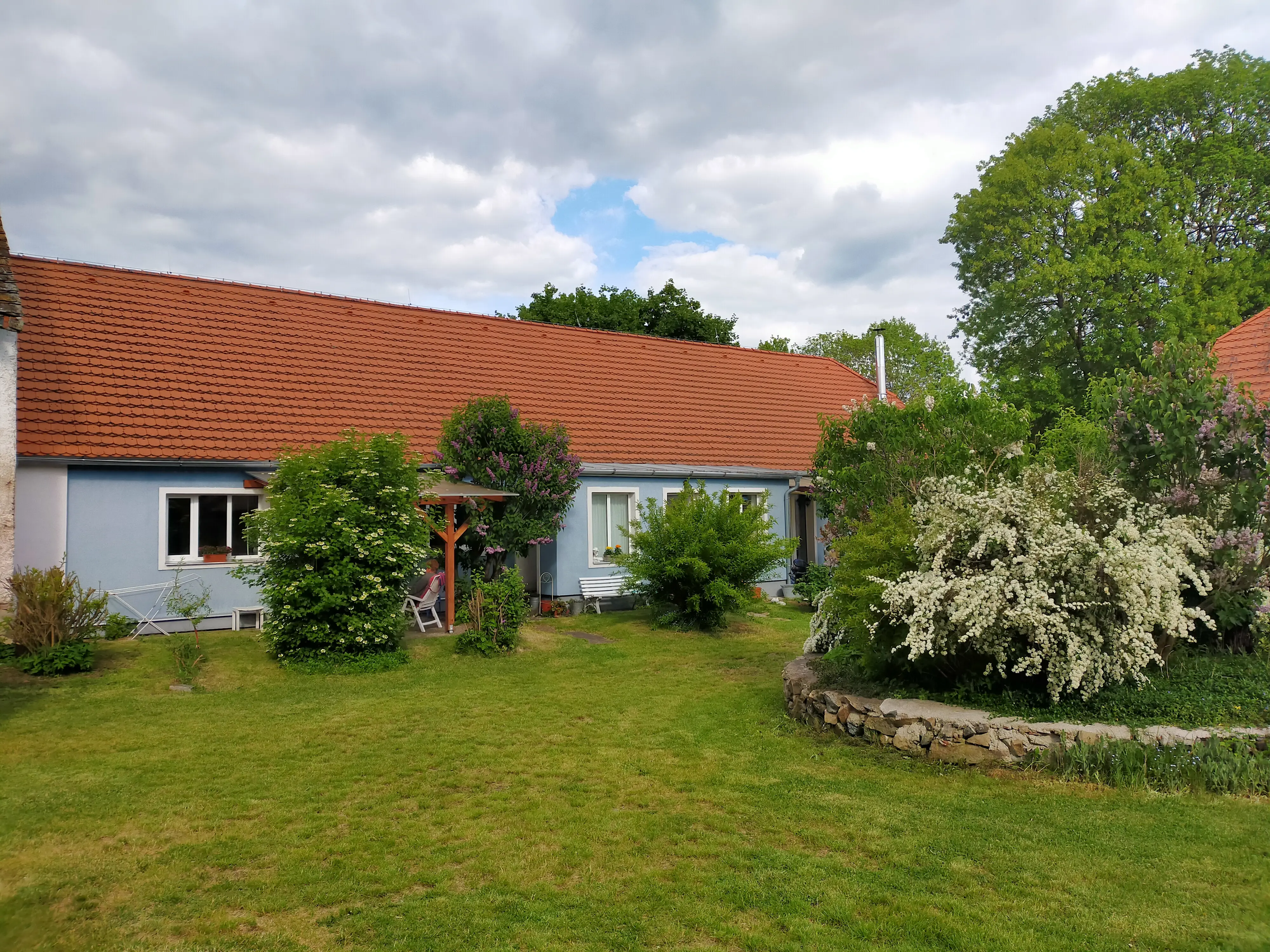 Camping met Schwimmbecken, studio's en bijgebouwen, Midden Bohemen Tschechien.
